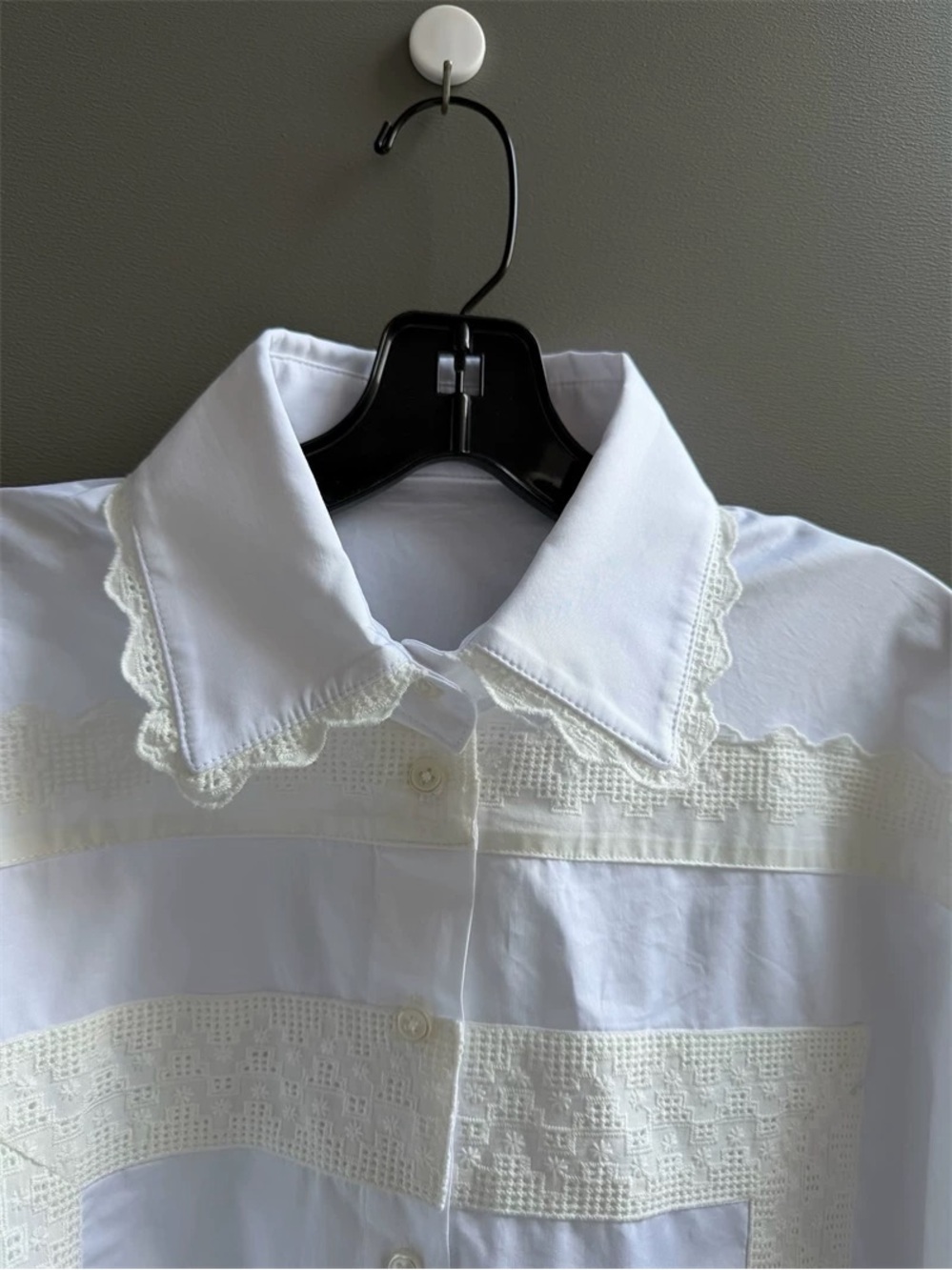 NWOT Helsa White Eyelet Long Sleeve Cotton Shirt, Size XXS/XS/S - Picture 10 of 16